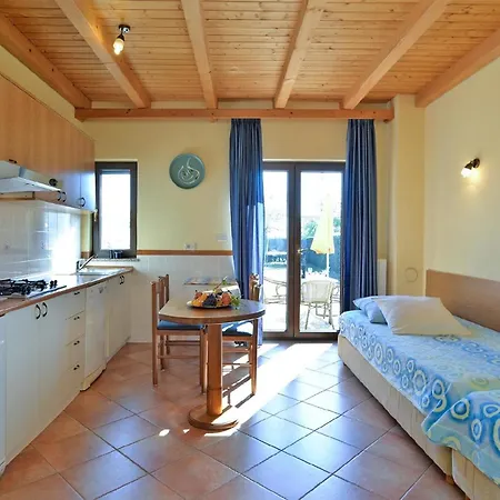 Apartment Fuer 4 Personen Ca 50 Qm In Rovinj, Istrien Istrische Riviera